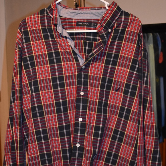 Men's Size XL Red Plaid Nautica Button-down - Picture 1 of 2